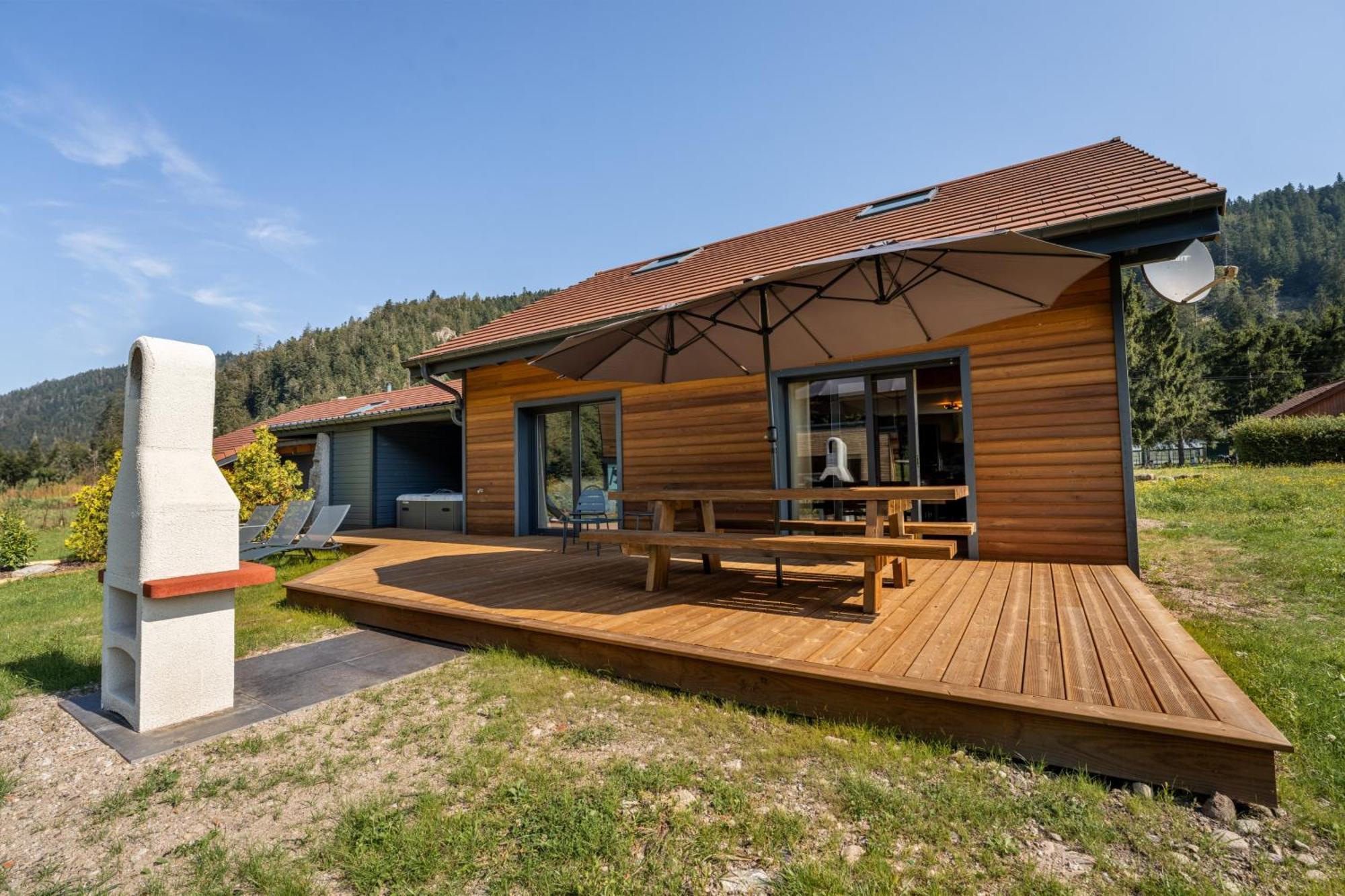 Chalet Nemesia Avec Spa A ジェラールメ エクステリア 写真
